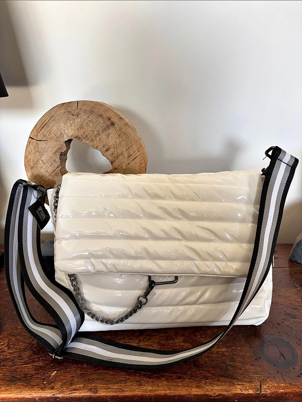 Think Royln The Downtown Crossbody Shoulder Bag White & Black NWT